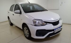 TOYOTA ETIOS 5P 1,5 X 6MT 2017